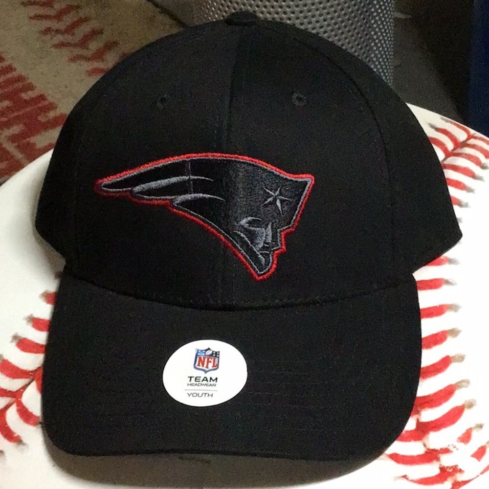 New England Patriots NFL Kids Adjustable Team Black Hat Cap Youth 8-14 years